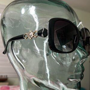 🖤KLEO Black Sunglasses